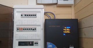 Установка и подключение стабилизаторов напряжения от 578 руб в Твери - ЭлектроТвр